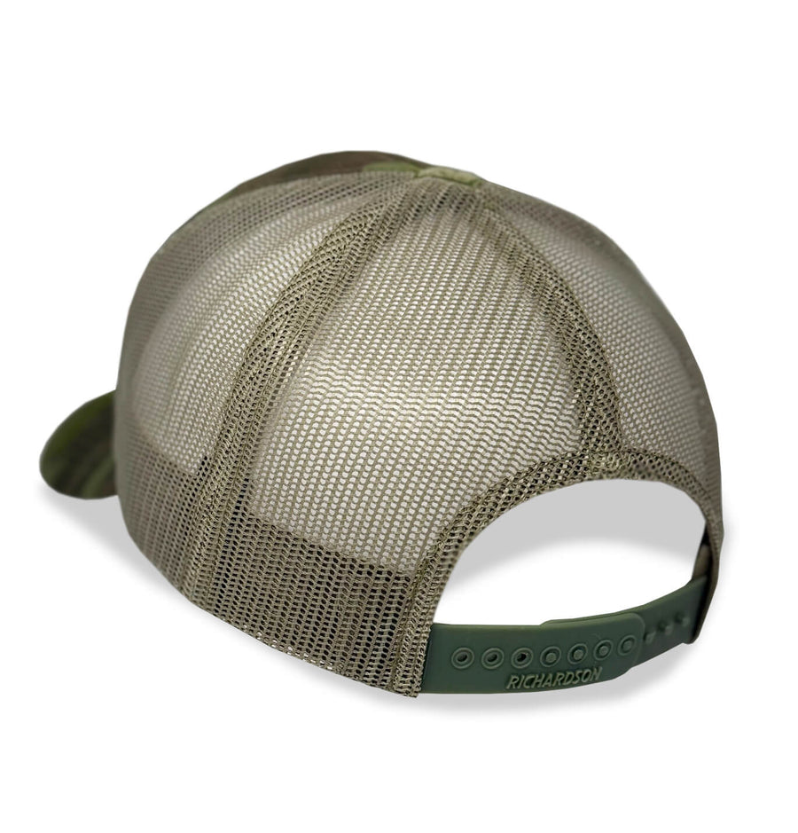Yellow Lab: Sportsman Trucker Cap - Camo